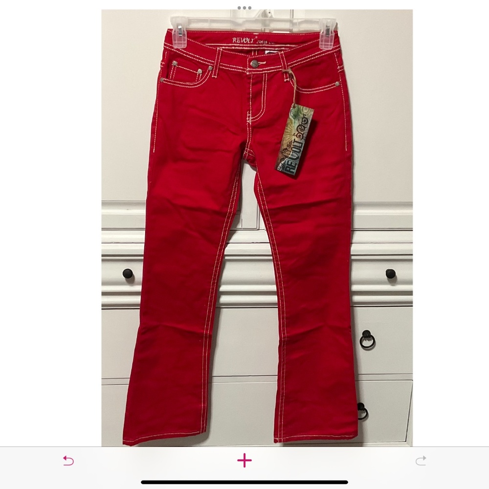 Ladies Red Apple jeans, embroidered apple back pockets, so cute! NWT flare - Picture 7 of 9